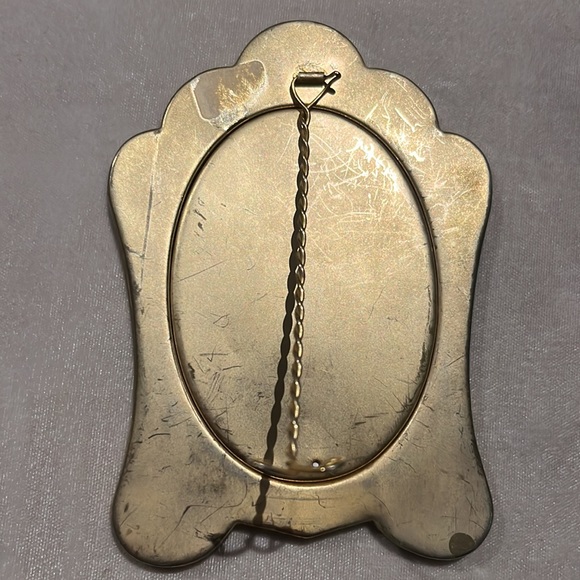 Vintage MICRO MOSAIC Italian Scalloped Easel Frame Floral with Oval Opening - Picture 11 of 15